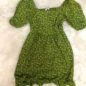 Green floral dress size 2
